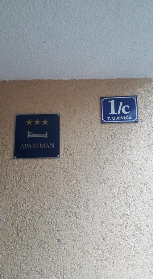 וואראז'דין Apartman Tin מראה חיצוני תמונה