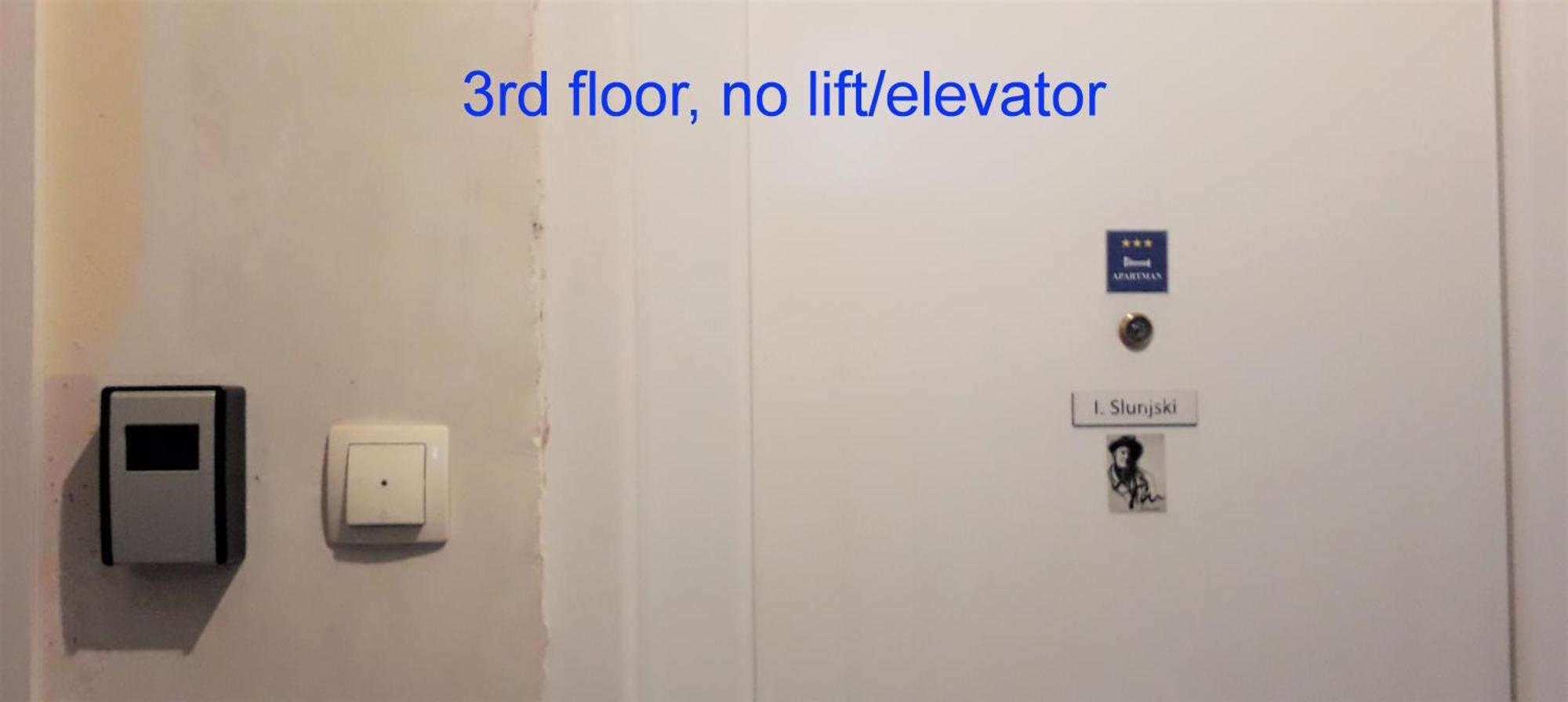 וואראז'דין Apartman Tin מראה חיצוני תמונה